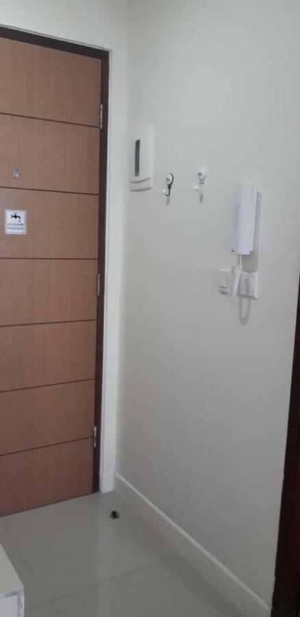 Vida View Apartement, Tower Asthon Unit 20 P Makassar Extérieur photo