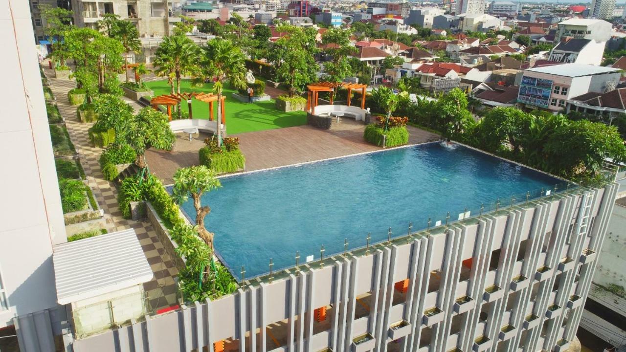 Vida View Apartement, Tower Asthon Unit 20 P Makassar Extérieur photo